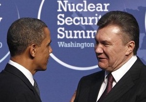 Янукович пригласил Обаму в Украину