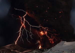 Фотогалерея:  Так вот ты какой, Эйяфьяллайекюль. Злосчастный исландский вулкан во всей красе