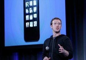 Facebook представила серию приложений Home для Android