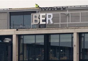 Сотрудники аэропорта в Берлине потеряли выключатели электричества