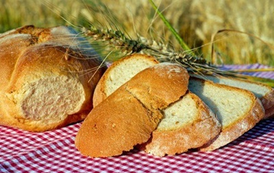 Хліб в Україні за рік подорожчав майже на чверть