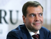 76% россиян считают, что Медведев станет следующим президентом РФ