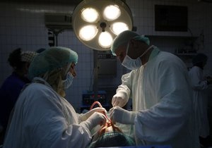 Аргентинские хирурги вырезали у пациентки самую большую раковую опухоль в истории медицины