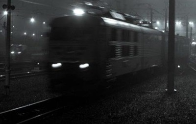 В Киеве поезд сбил железнодорожника