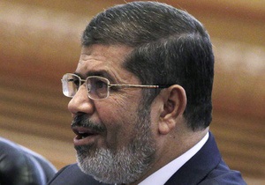 Мурси находится штаб-квартире военной разведки - СМИ