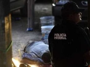 За сутки в мексиканском городе убиты 17 человек