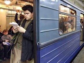 В России мужчина попал под поезд метро