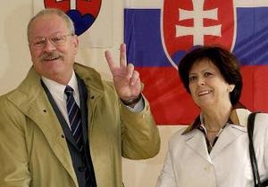Президент Словакии не поддержал бойкот саммита в Крыму