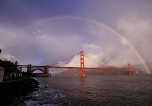 В Сан-Франциско 16-летняя американка выжила после прыжка с моста Золотые ворота