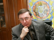 Луценко обвинил Партию регионов в  политическом крышевании 