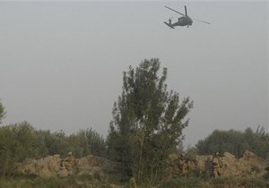 В Афганистане при посадке на военной базе упал вертолет Международной коалиции