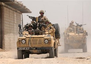 СМИ: Британские войска не смогли взять под контроль самый опасный город на юге Афганистана