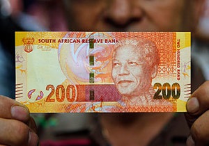 ЮАР выпустила банкноту с изображением Нельсона Манделы