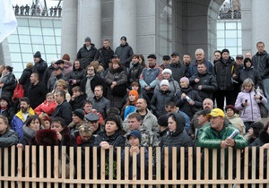 МВД: Коммунальщики прибыли на Майдан, чтобы демонтировать палаточный городок