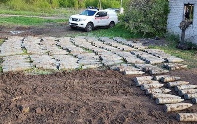 В Луганской области нашли тайник с сотнями артснарядов