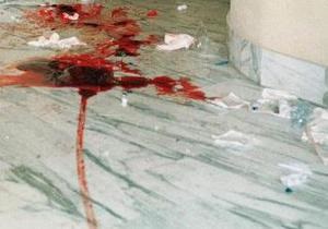 В Исламабаде смертник взорвал себя в банке