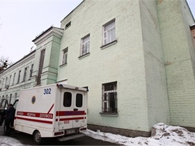 В одной из киевских клиник пациент избил врачей и санитаров