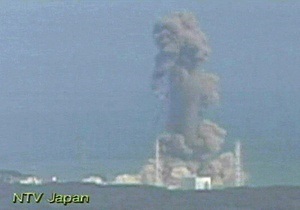СМИ: Запасная линия энергоснабжения почти проведена к АЭС Фукусима-1