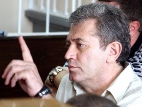 Донецкий суд амнистрировал хирурга Зиса