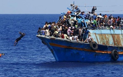 До 50 тисяч євро. Італія буде штрафувати за порятунок мігрантів
