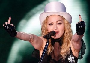 Мадонна опубликовала видеообращение к украинскому журналисту
