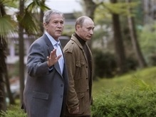 Путин принял Буша в собственной резиденции