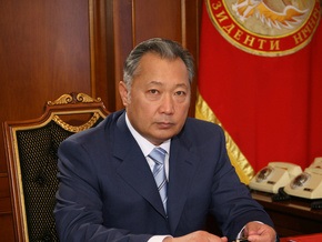 Президента Кыргызстана выдвинули на второй срок