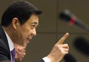 СМИ: опальный Бо Силай прослушивал телефон лидера Китая