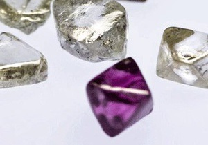 В Австралии обнаружили крупнейший розовый алмаз в мире