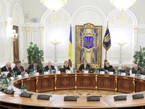 В СНБО отрицают, что руководство Кабмина не было информировано о заседании совета
