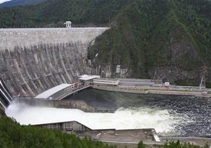 Парламентская комиссия РФ: Персонал Саяно-Шушенской ГЭС мог предотвратить аварию