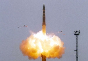 Россия в 2010 году может принять на вооружение новую баллистическую ракету