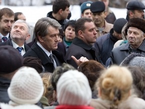Экс-врач Ющенко: Люди не хотят знать правду о болезни Президента