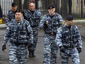 В России мужчина захватил банк и взял двух заложников