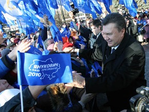 Опрос: За Януковича проголосует каждый третий горожанин