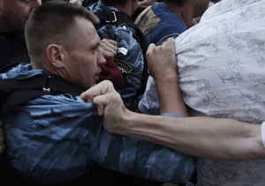 Языковой закон: по городам Украины прокатилась волна протестов