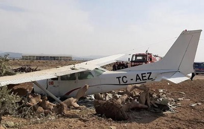 У Туреччині розбився навчальний літак