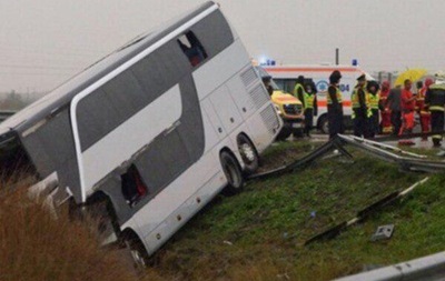 У Румунії автобус з українцями потрапив у ДТП
