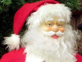 Польский Дед Мороз угнал экскаватор, чтобы купить детям подарки