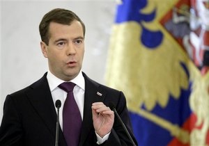 Медведев: За Катынское преступление отвечают Сталин и его приспешники