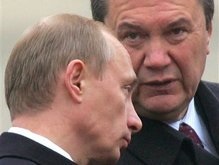 Янукович называет совпадением обращение Госдумы и его визит в Москву