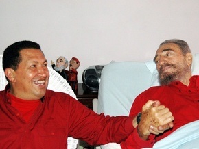 Фидель Кастро назвал Чавеса феноменом мировой политики