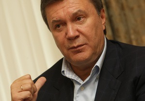 Янукович  имел разговор  с Семиноженко относительно заявления о союзе с Россией и Беларусью