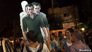 Израиль пытается сделать выводы из истории Гилада Шалита