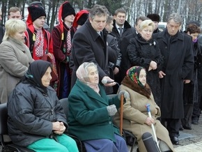 Киевляне, пережившие Голодомор, получат по 200 гривен