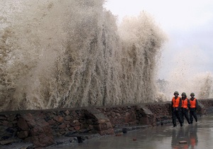 Разрушительный тайфун Соулик дошел до Китая