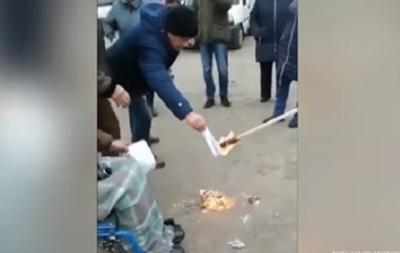 Жителі Житомирщини спалили платіжки за доставку газу