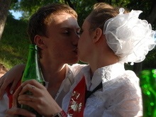 Украинские подростки получают первый сексуальный опыт до 15 лет