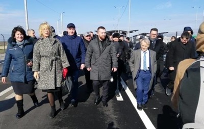Нардепи проводять виїзне засідання комітету на кордоні з Кримом