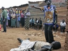 В Кении продолжаются беспорядки: сотни погибших